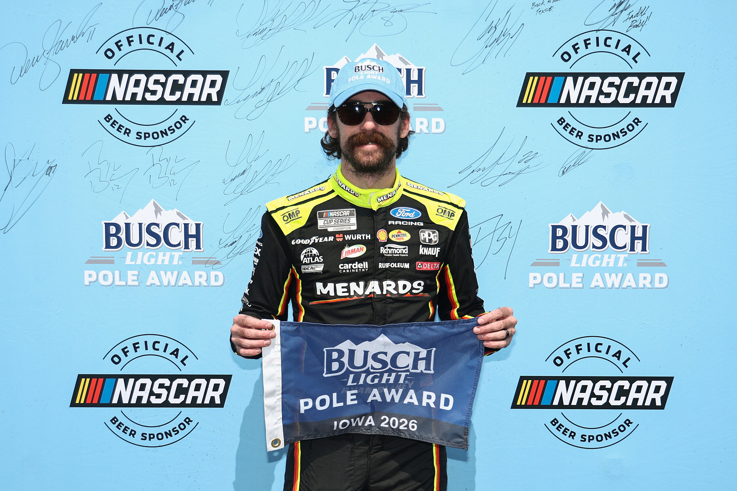 Blaney schnappt sich die Pole in Iowa, Keselowski meldet sich nach Crash zurück