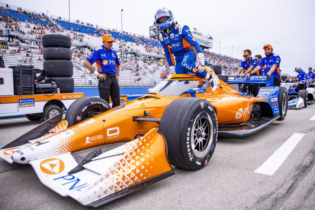 Scott Dixon - Snap-On Makers and Fixers 250 at the Milwaukee Mile - By: Amber Pietz
