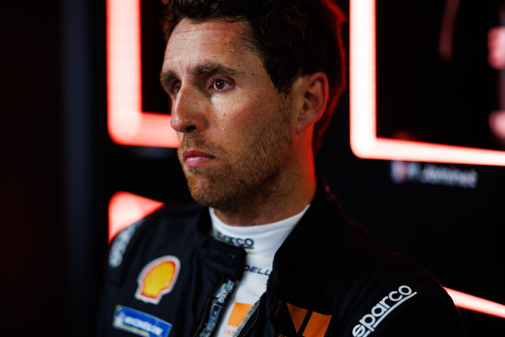 GENESIS MAGMA RACING DRIVER DANI JUNCADELLA