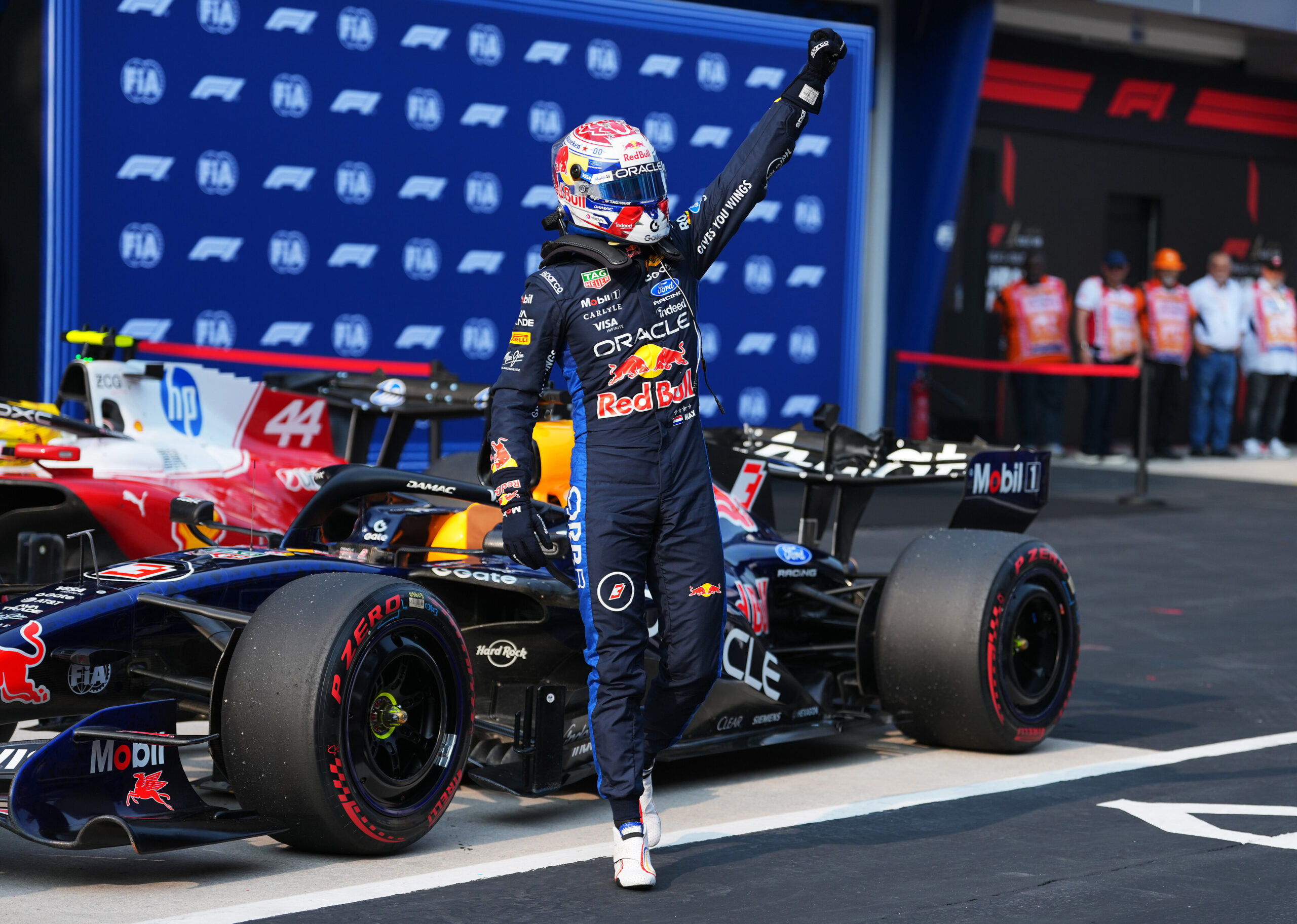 Verstappen Wins Chaotic Race in Sepang, Russell Loses Podium Near the Finish