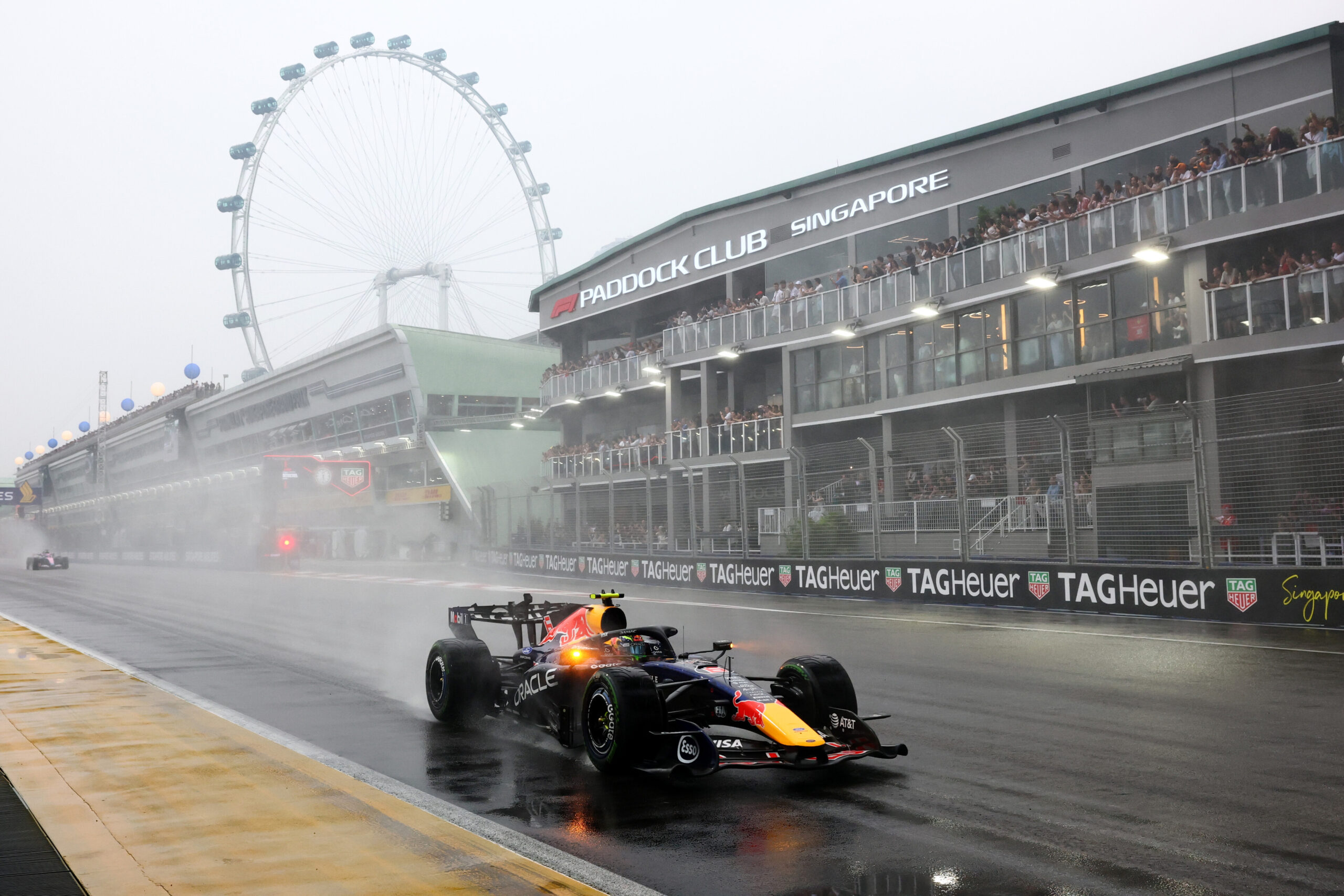 Singapore: Why Qualifying Gets Pushed Back 30 Minutes