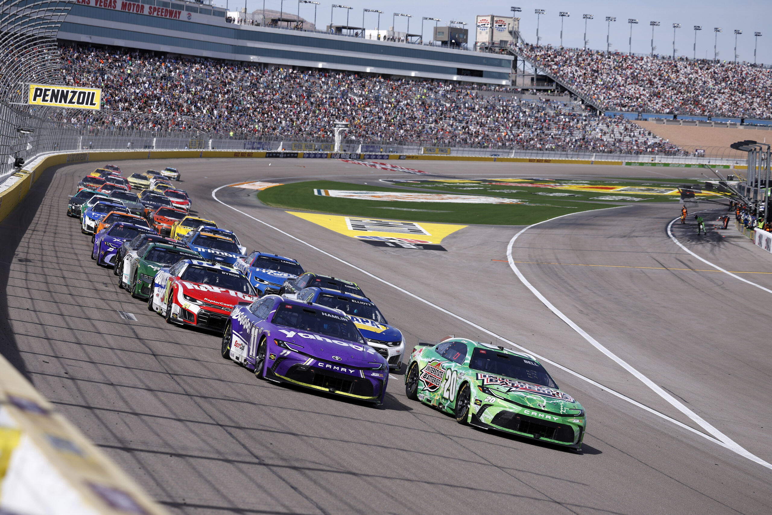 NASCAR in Las Vegas: Who Wins the Tactical Poker Game at South Point 400?